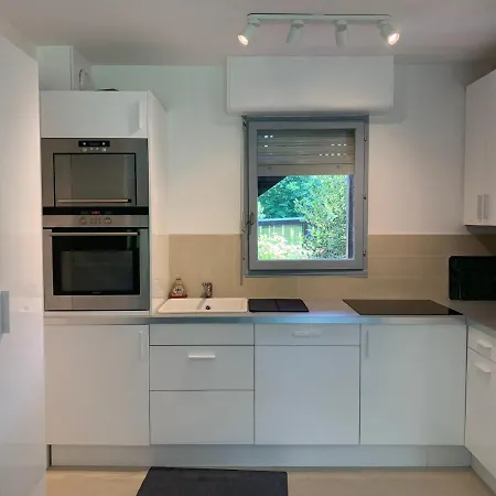 Apartman Rez-de-jardin - Avec Piscine -