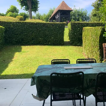 Rez-de-jardin - Résidence Avec Piscine - Appartement *